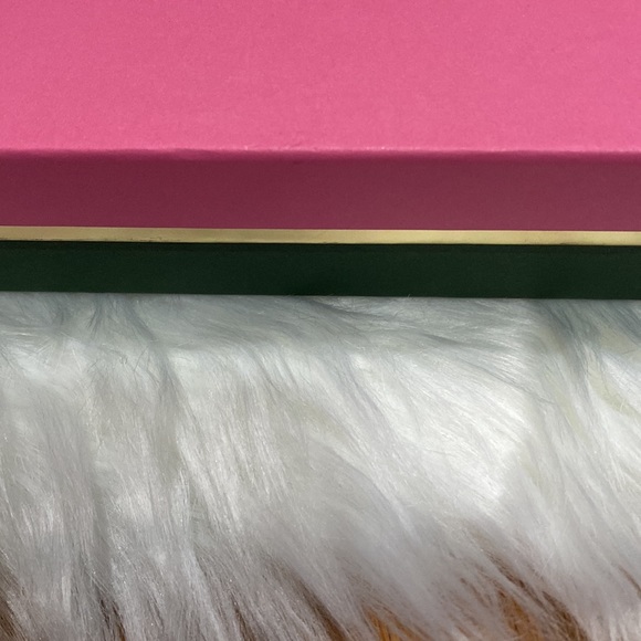 New Kate Spade box just the box 9 x 5.5 x 2 - Picture 2 of 3